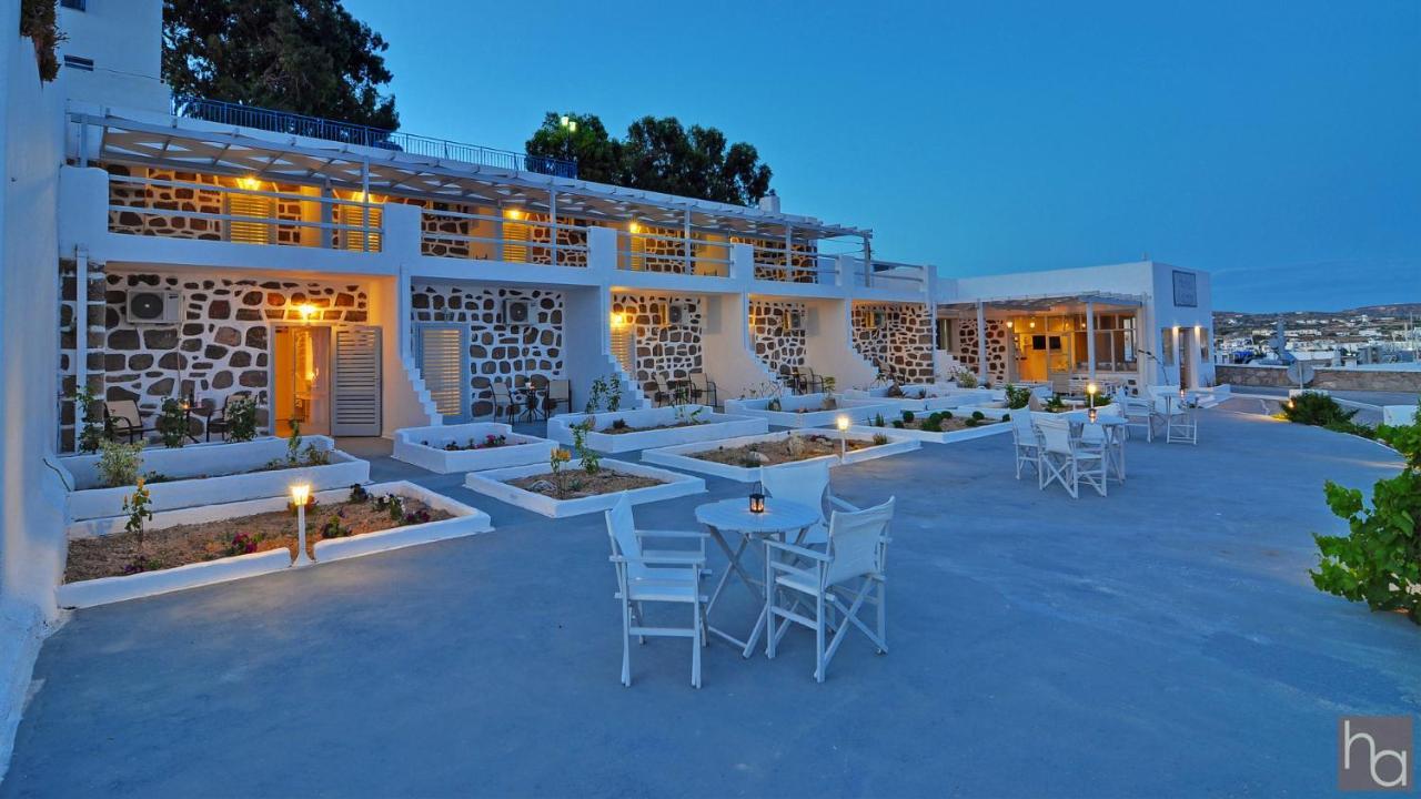 Adamas Hotel Exterior photo