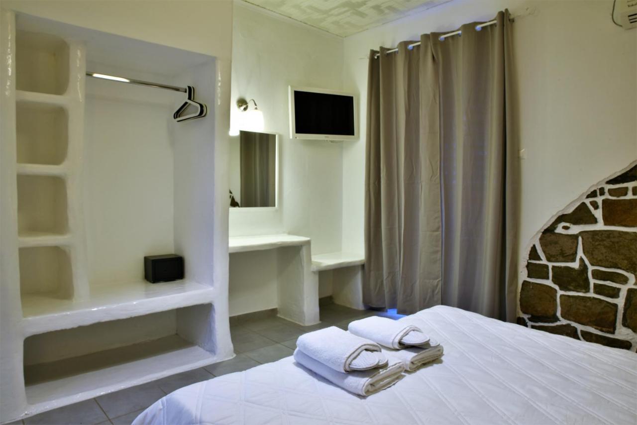 Adamas Hotel Exterior photo